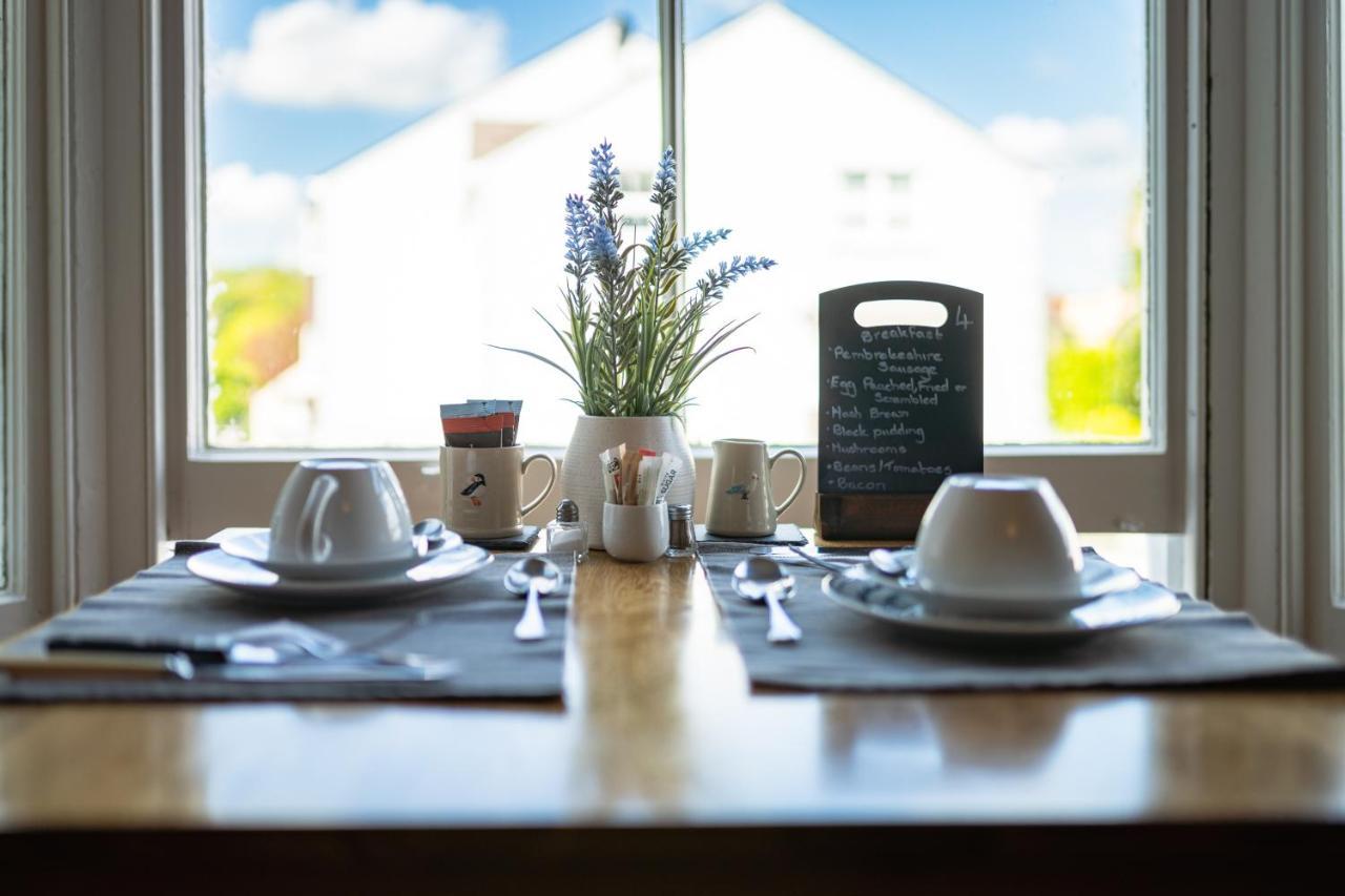 טנבי Sleepy Puffin Guest House מראה חיצוני תמונה